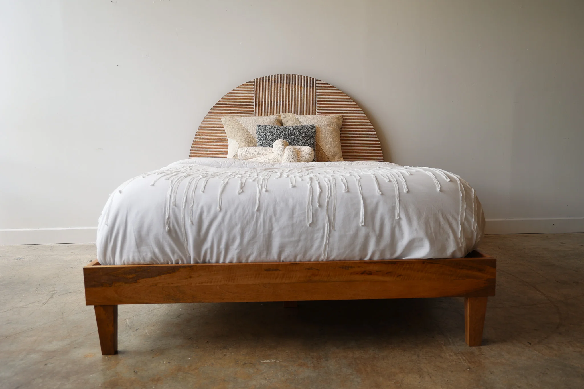 Eclipse Bed - Image 13