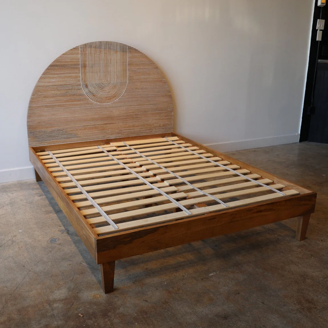 Eclipse Bed - Image 6