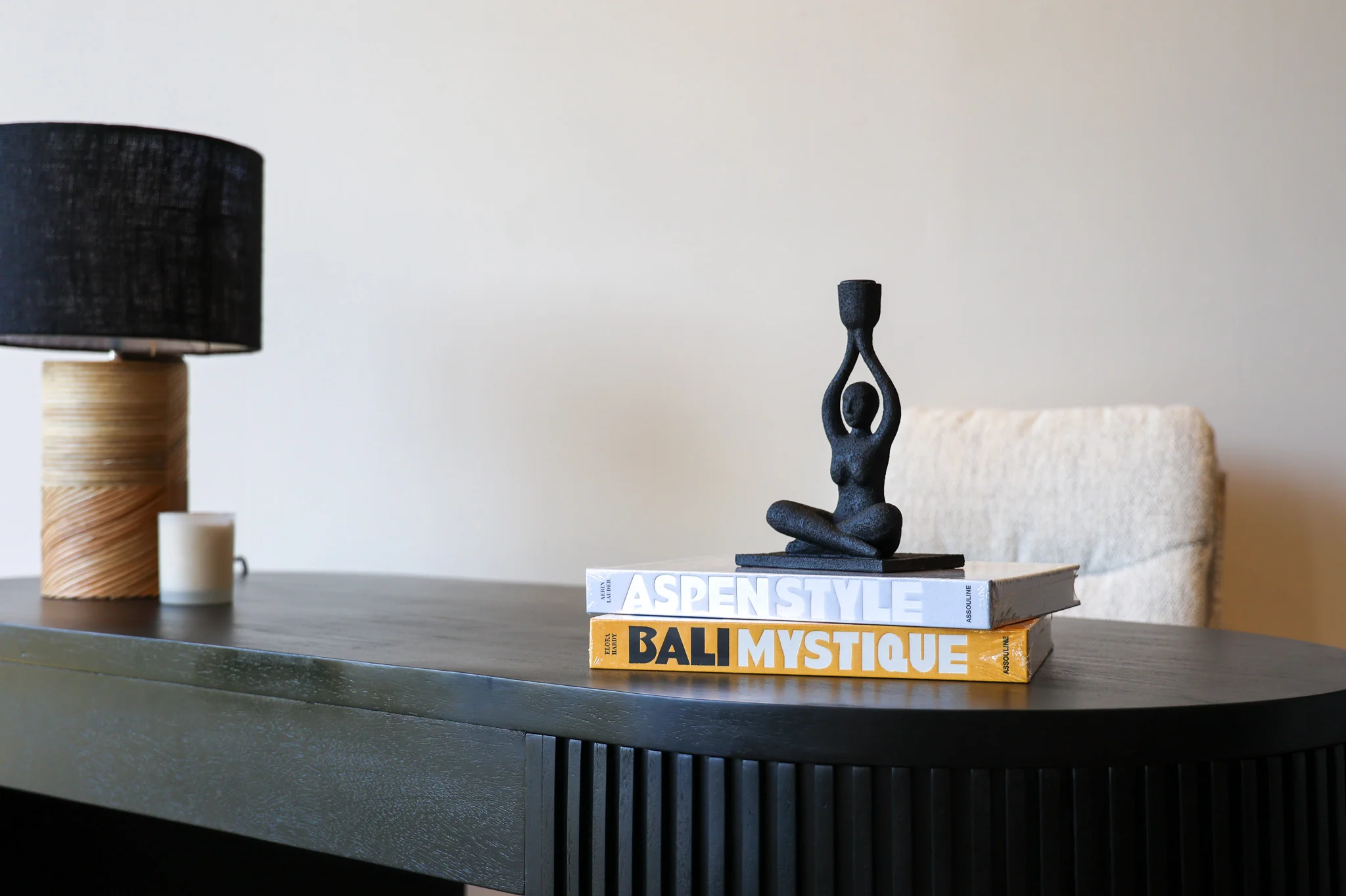 Flow Black Desk - Image 5