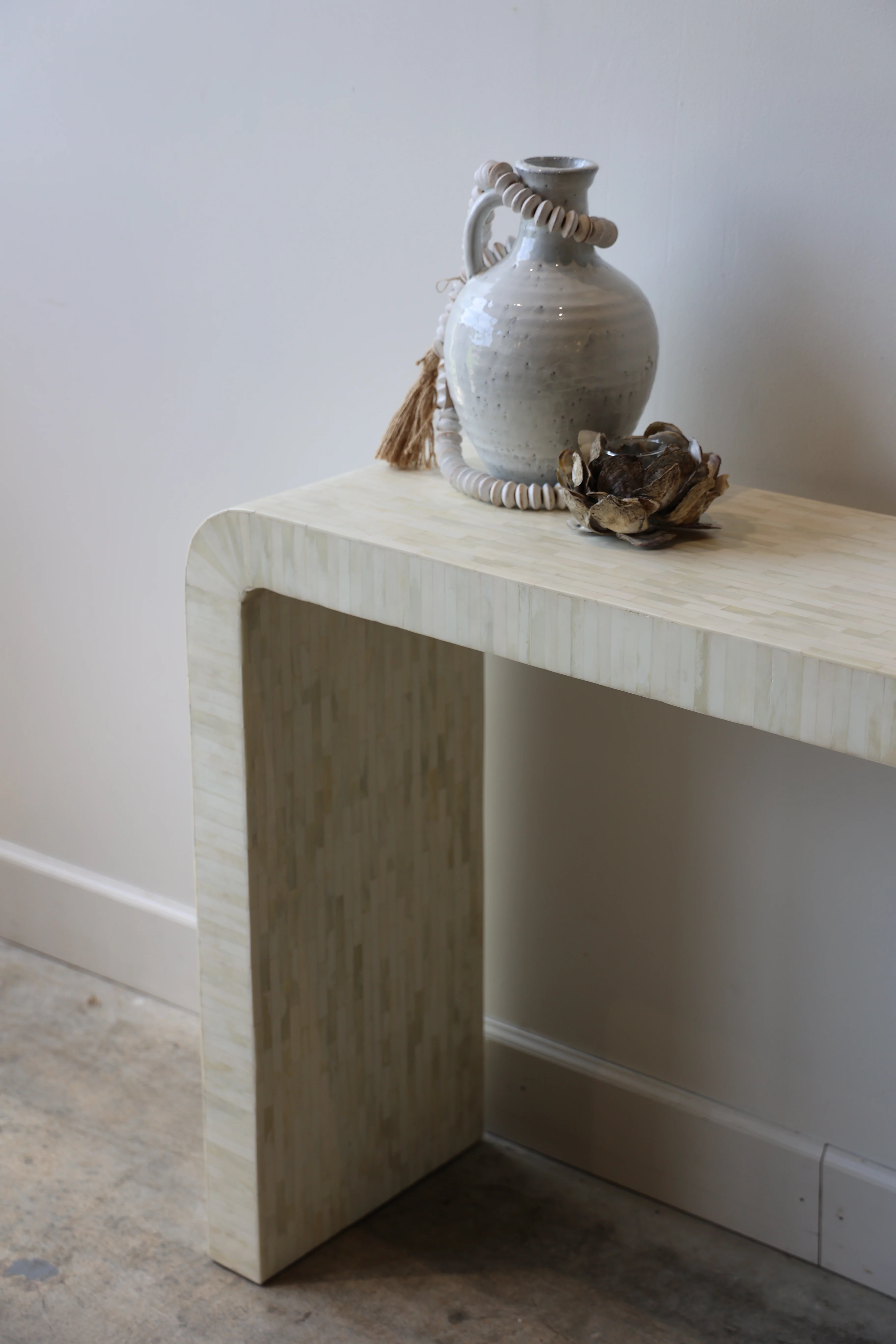 Venus Console Table - Image 15