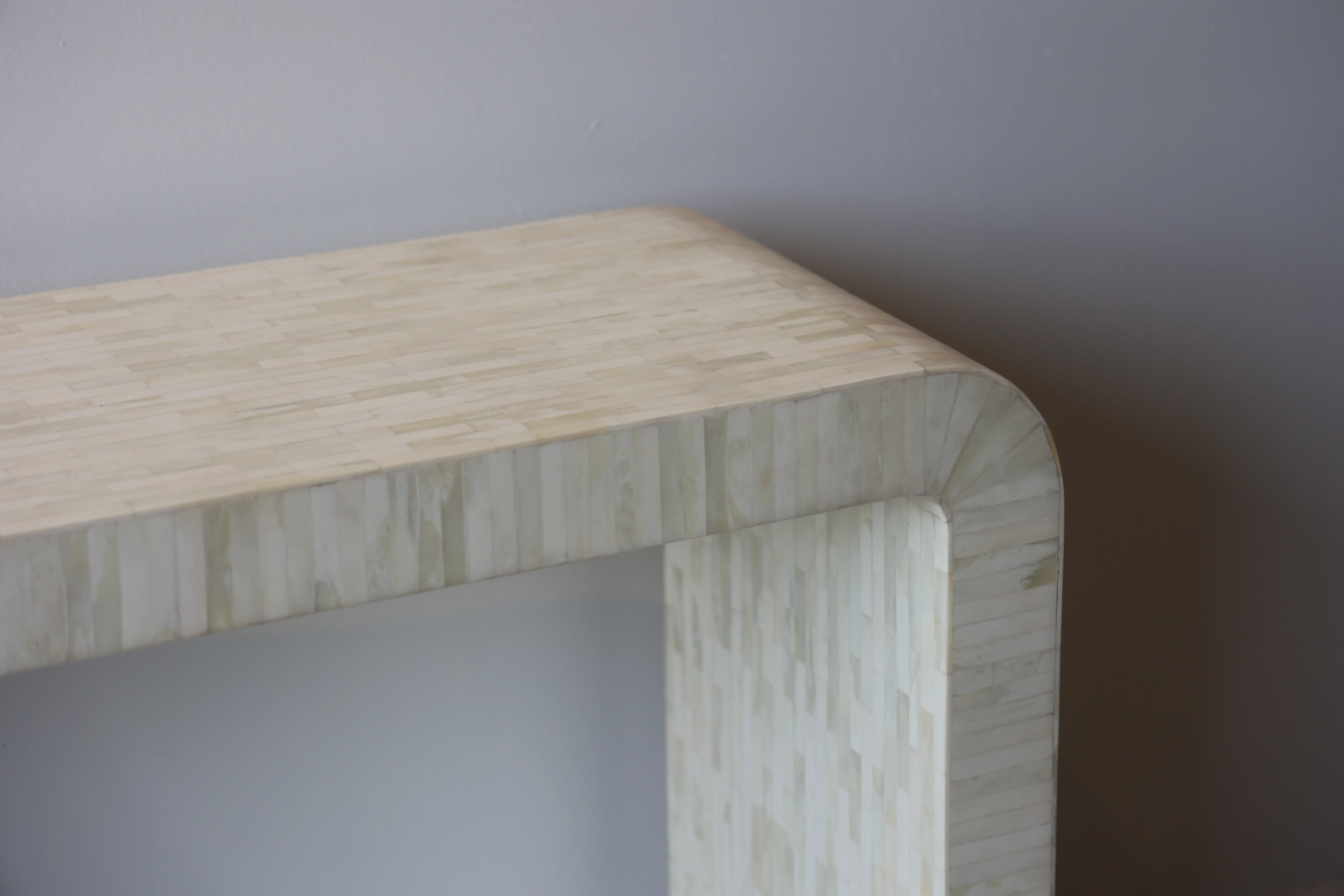 Venus Console Table - Image 4