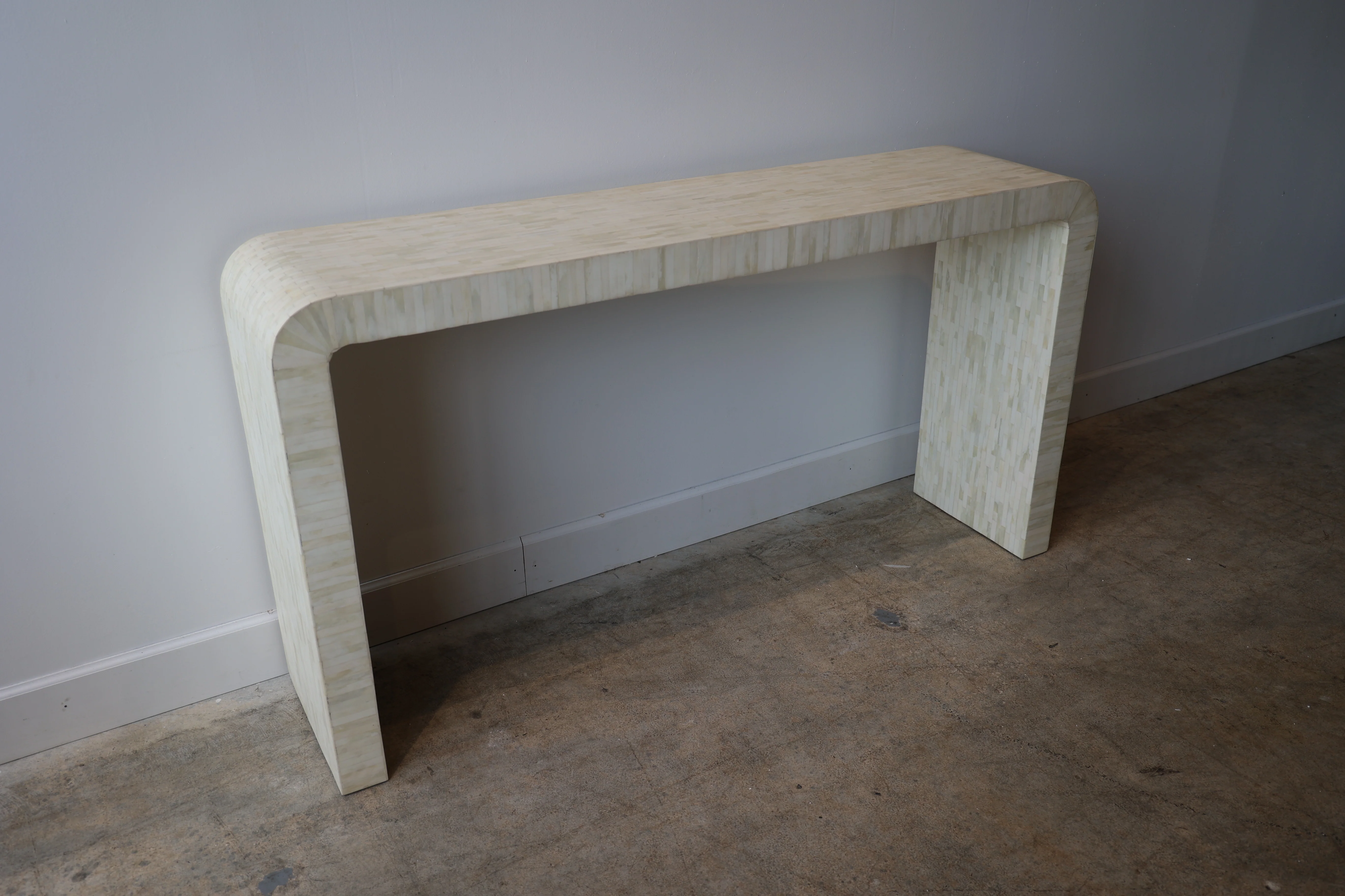 Venus Console Table - Image 8