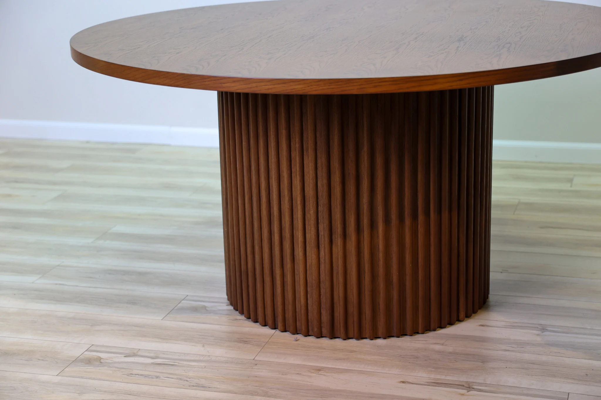 Turner 60" Round Dining Table - Image 3