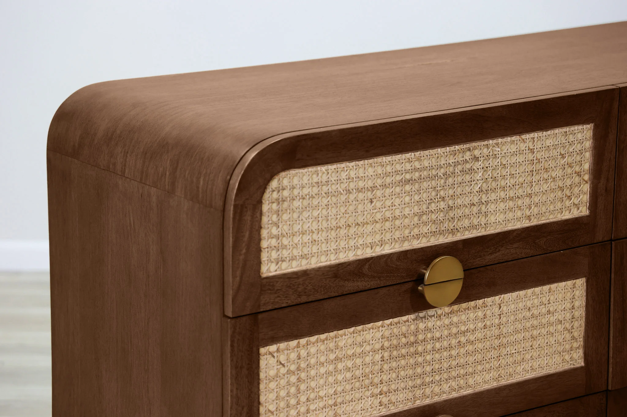 Wyatt Dresser - Image 6